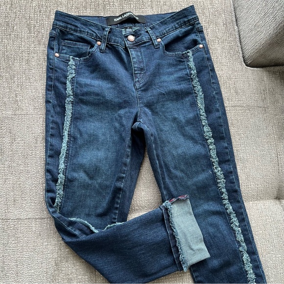 NWT KARL LAGERFELD Petite Dark Washed Jeans Sz 6P - Picture 2 of 7